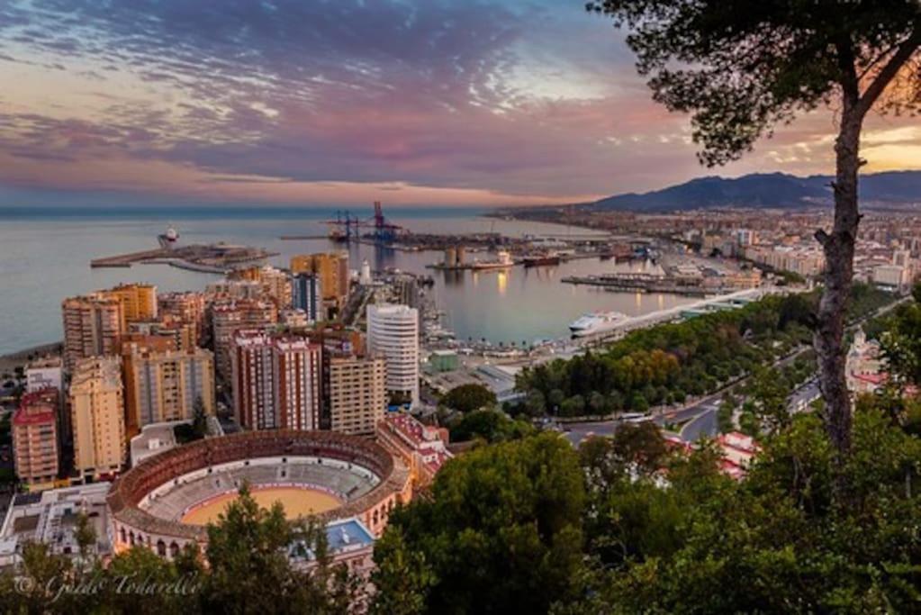 شقة Malaga Center المظهر الخارجي الصورة