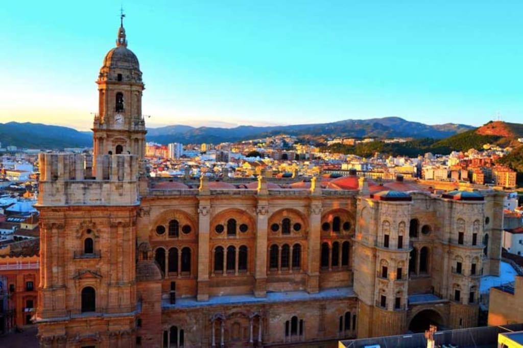 شقة Malaga Center المظهر الخارجي الصورة