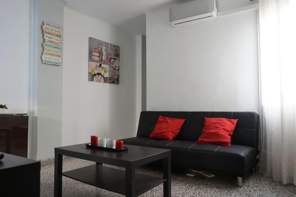 شقة Malaga Center المظهر الخارجي الصورة
